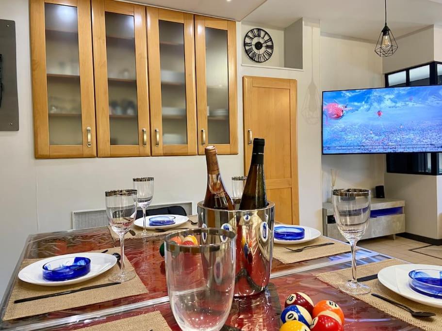 Superbe Logement Au Vallon Des Auffes Marselha Exterior foto
