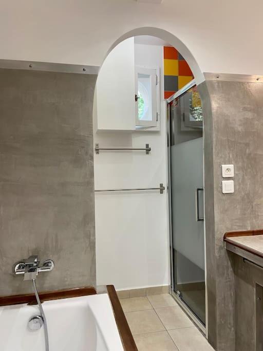 Superbe Logement Au Vallon Des Auffes Marselha Exterior foto